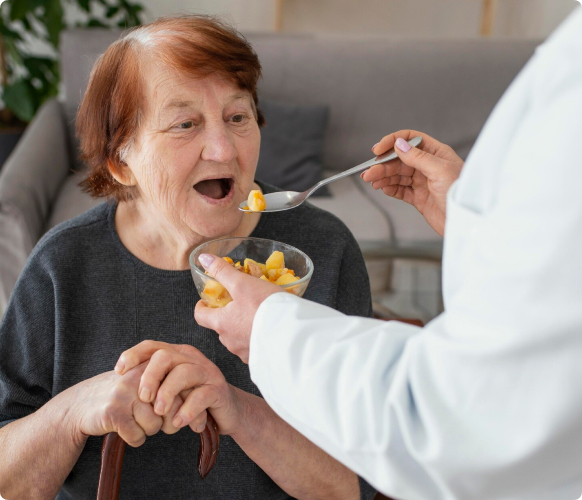 Compassionate in-home mealtime care